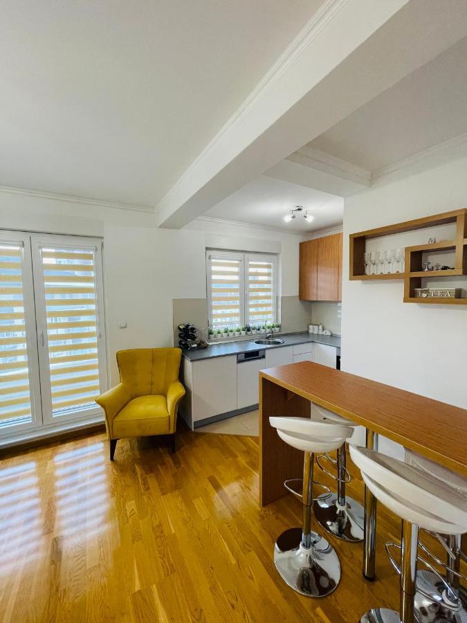 Apartman M&M Добой Екстериор снимка