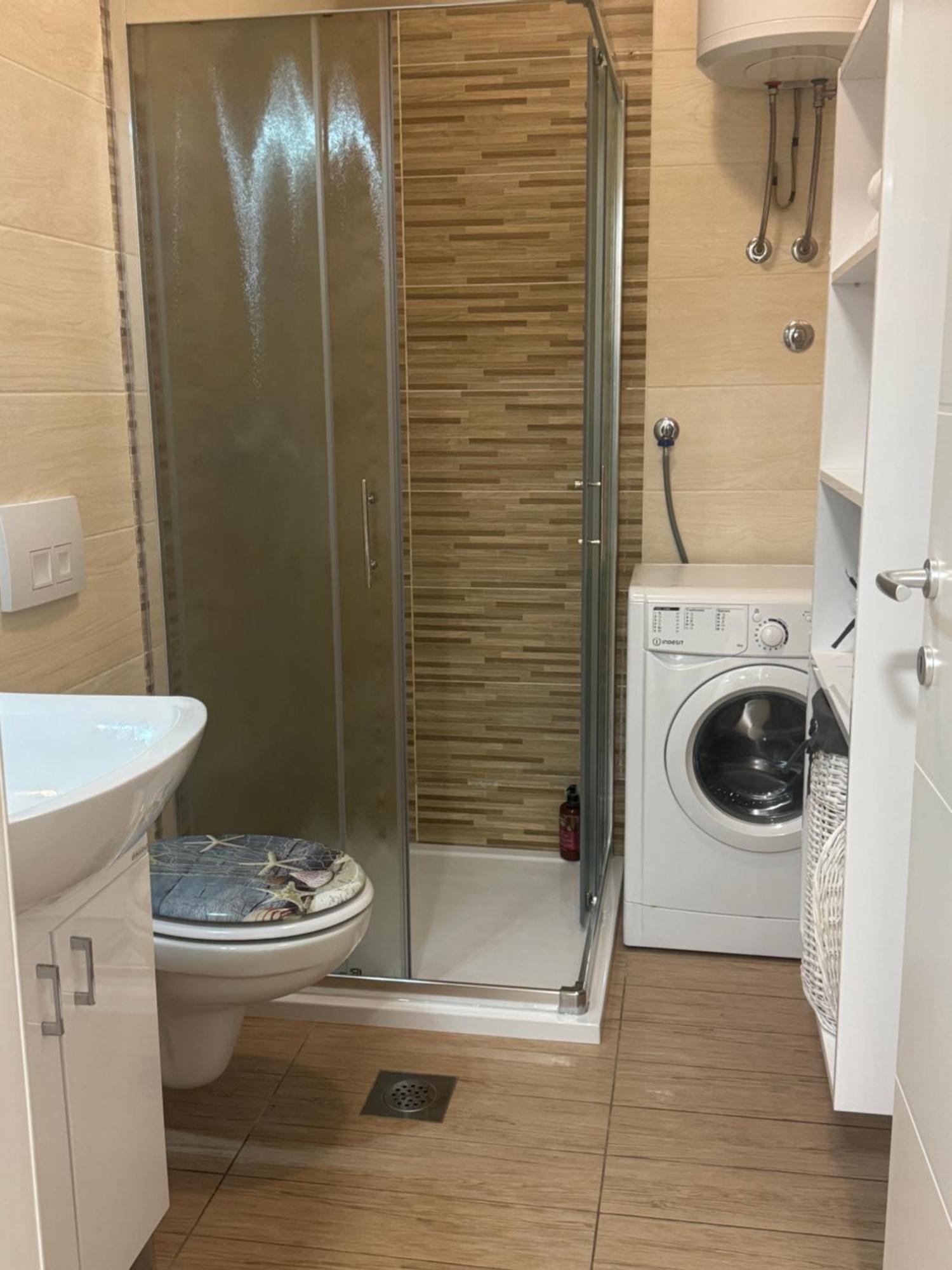 Apartman M&M Добой Екстериор снимка